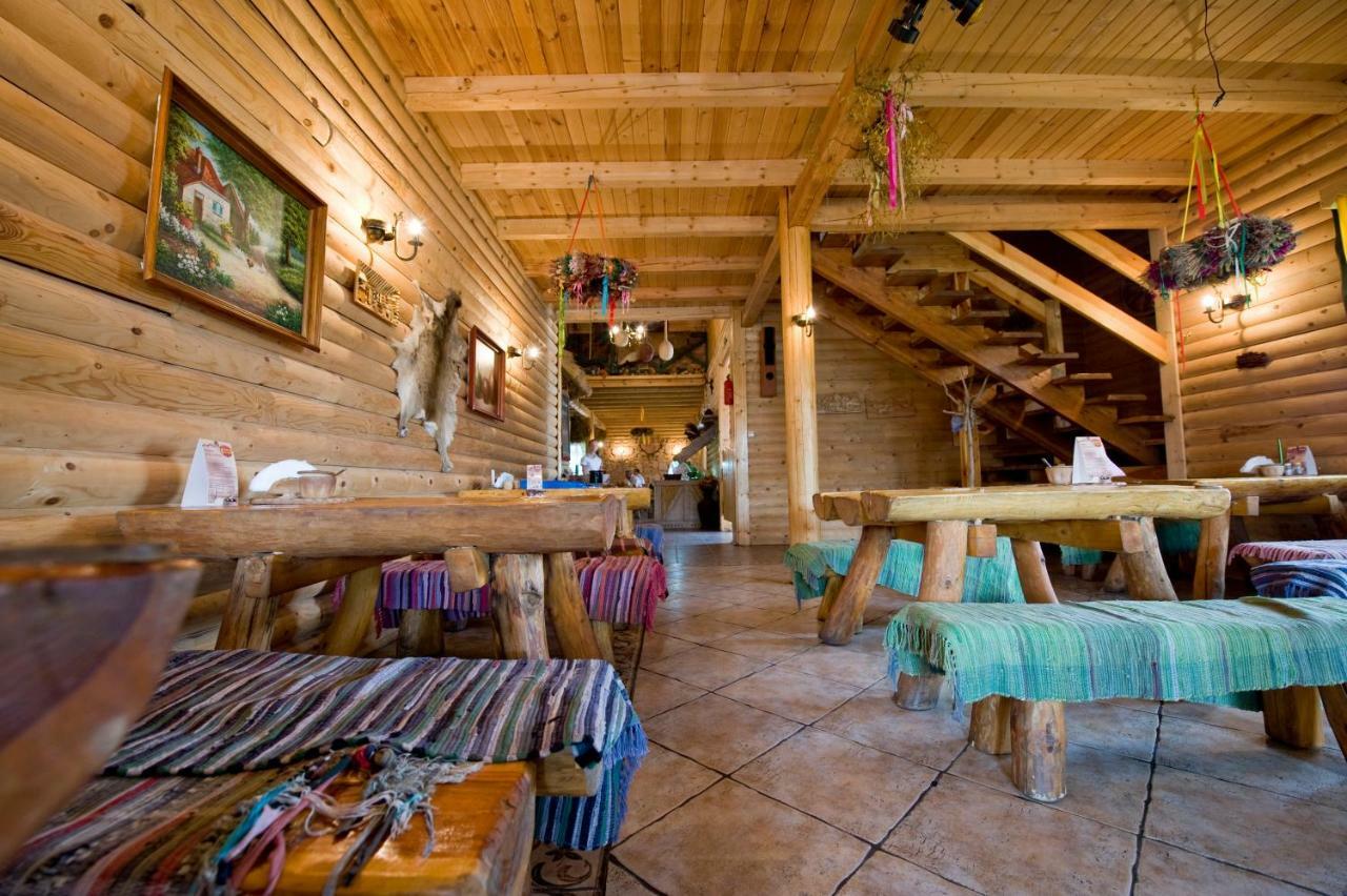 Karczma Biesiadna Bed & Breakfast Dalnia Exterior photo